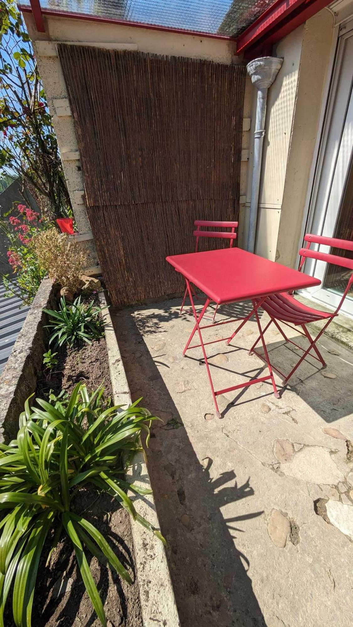 La Campagne A La Ville Coutances Exteriér fotografie
